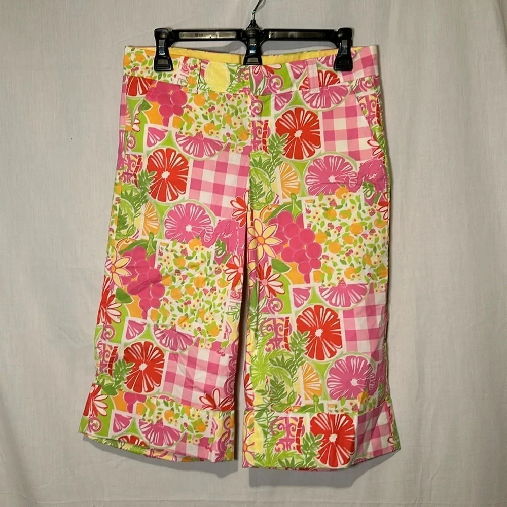 Lilly Pulitzer Palm Beach Fit "juice stand" fruit print capris size 2